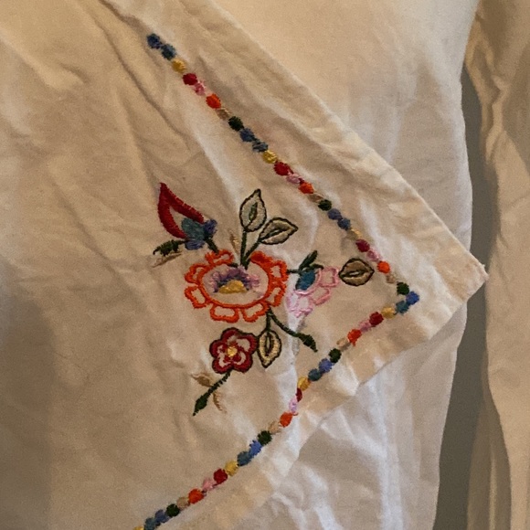 Boho fall embroidered blouse - Picture 3 of 4